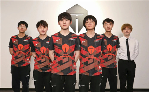 访中表示 访中表示