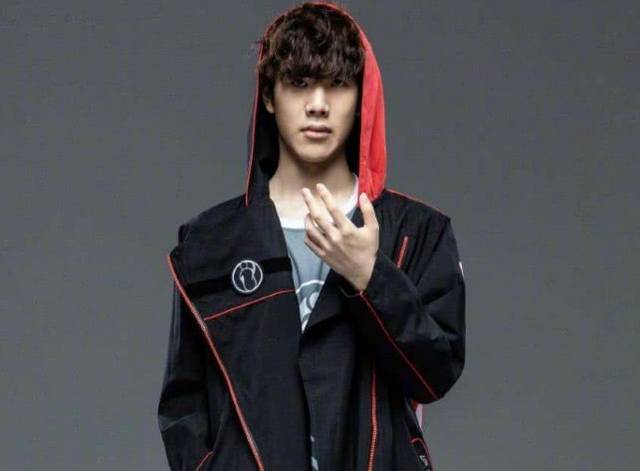 大连人坐镇 大连人坐镇