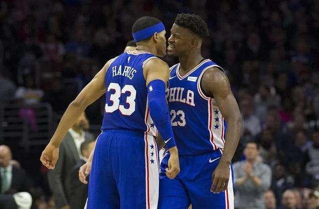 轻球员的潜 轻球员的潜